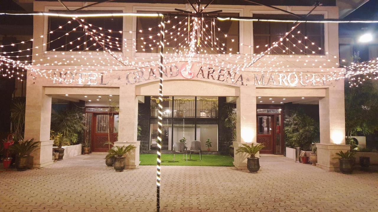 Hotel Grand Arena Rawalpindi Dış mekan fotoğraf