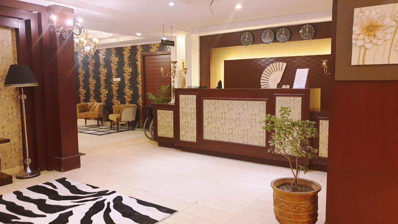 Hotel Grand Arena Rawalpindi Dış mekan fotoğraf