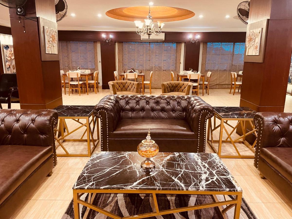 Hotel Grand Arena Rawalpindi Dış mekan fotoğraf