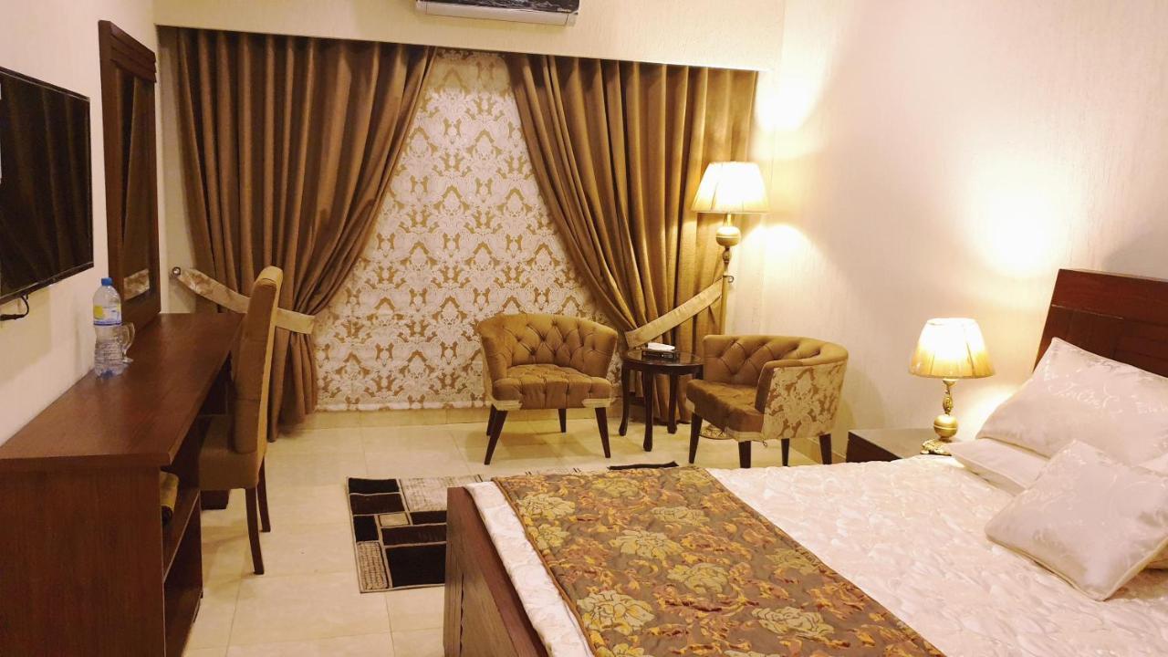 Hotel Grand Arena Rawalpindi Dış mekan fotoğraf